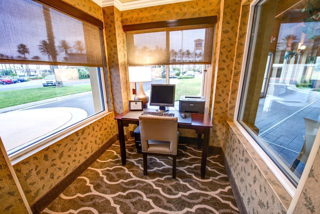 Comfort Inn Fontana Exterior foto