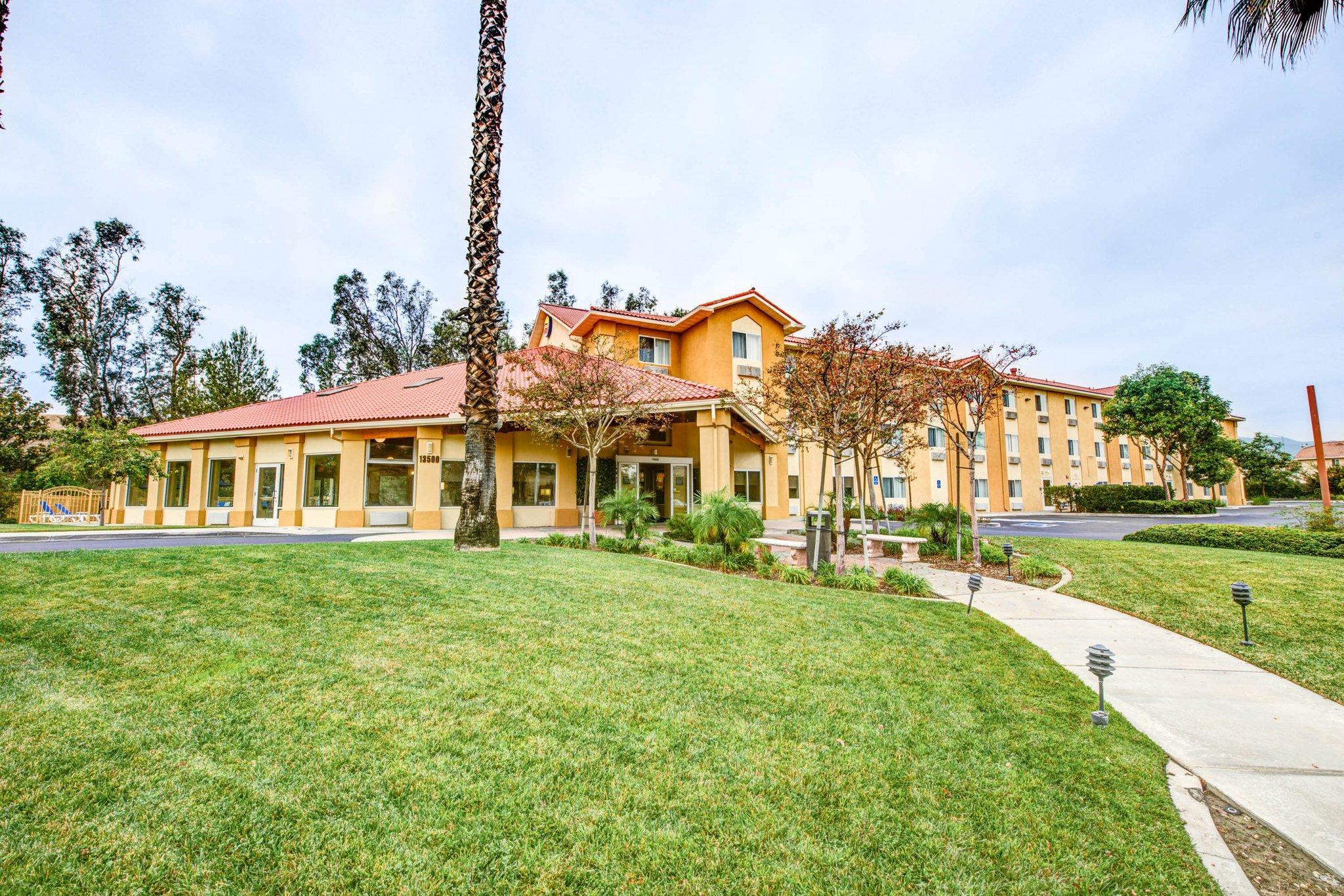 Comfort Inn Fontana Exterior foto